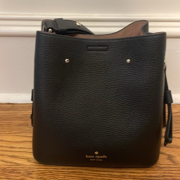 NWOT Kate Spade black leather Marti small bucket bag with matching wallet. NEW! - Picture 5 of 10